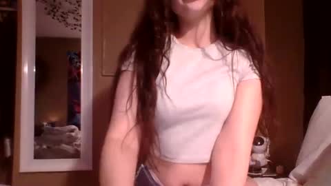 Snapshot of prettybaby22 chatting on 02/08/25, 03:19 prettybaby22 online show from 02/08/25, 03:19