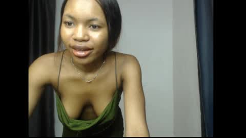 helen online show from 04/02/26, 05:21