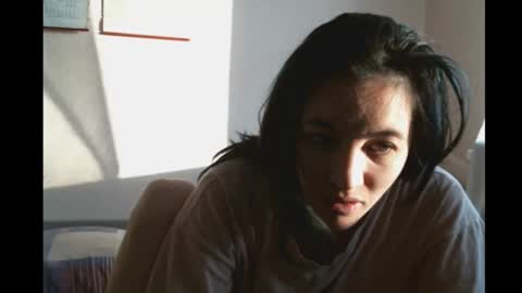 Bella online show from 02/22/25, 05:02