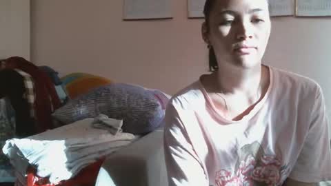 Bella online show from 09/16/25, 04:46