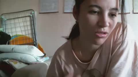 Bella online show from 10/15/25, 04:56