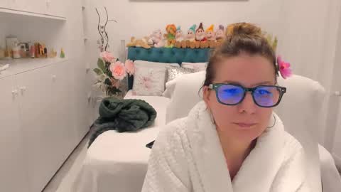 wilma online show from 03/06/26, 09:00