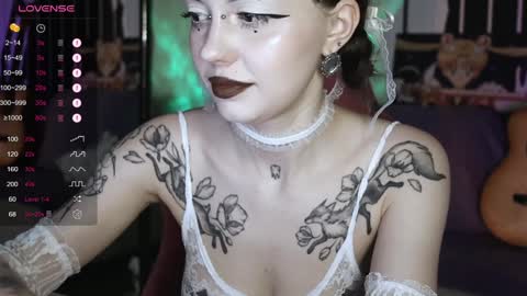 Violet online show from 12/20/24, 12:05