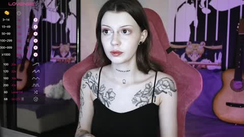 Violet online show from 12/25/24, 09:34