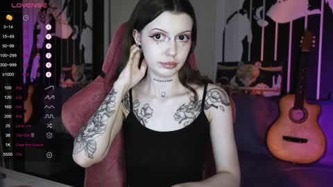 Violet online show from 12/29/24, 11:29