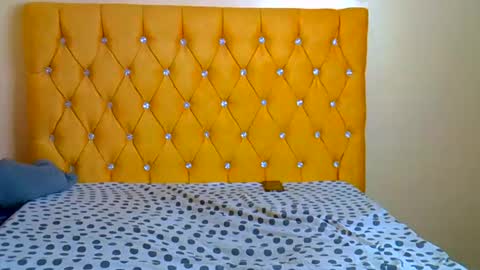 prettycandy0 online show from 09/22/25, 05:53