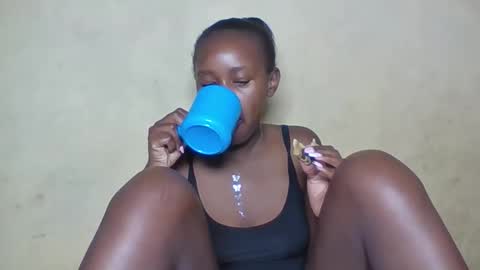 prettycarl_2 online show from 11/10/25, 03:16