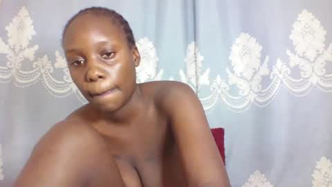 Snapshot of prettydarkskin002 chatting on 03/03/25, 05:18 SHANIA online show from 03/03/25, 05:18