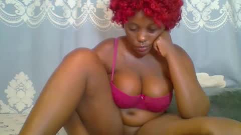 Snapshot of prettydarkskin002 chatting on 04/09/26, 07:36 SHANIA online show from 04/09/26, 07:36