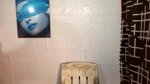 prettydiannara online show from 10/17/25, 04:59