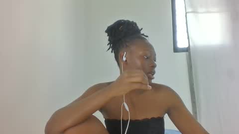 prettydollk_dons online show from 03/31/26, 08:15