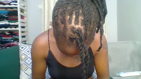 PrettyEla online show from 01/13/26, 12:27