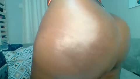 PrettyEla online show from 04/13/26, 01:27