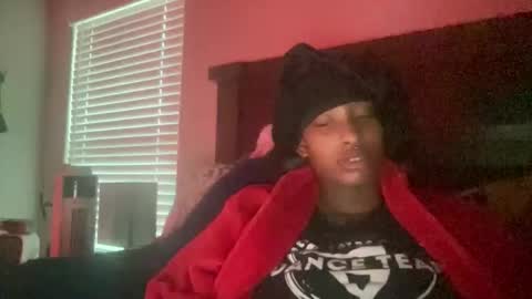 prettyfacefemale online show from 04/07/26, 08:31