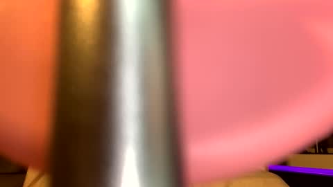 Pretty or Flacka  online show from 10/30/25, 08:16