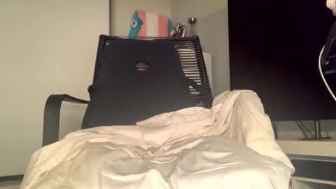 Pretty or Flacka  online show from 03/02/26, 07:15