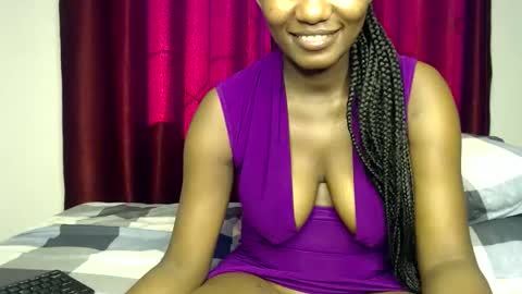 Snapshot of prettygoddess1 chatting on 10/01/25, 05:35 Mary online show from 10/01/25, 05:35