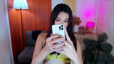 prettyhothugecock online show from 01/07/26, 11:23