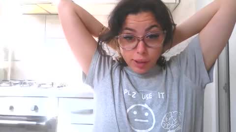 prettyjulliette online show from 10/20/25, 11:21