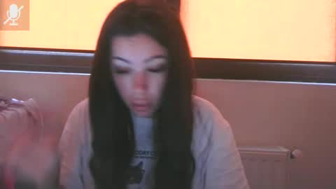 prettyjulliette online show from 04/19/26, 12:26