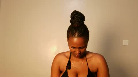 prettykeilaa online show from 03/19/26, 10:30