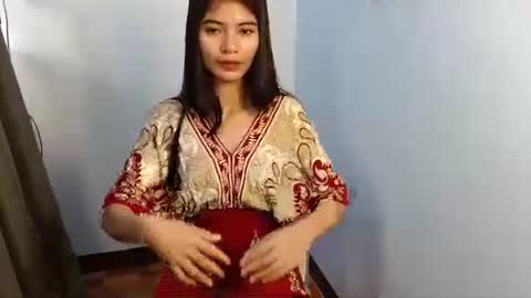 Snapshot of prettylittle_lady chatting on 05/04/26, 01:40 prettylittle_lady online show from 05/04/26, 01:40