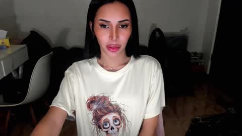 Jovill Mays online show from 09/21/25, 07:54