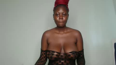 Snapshot of prettyliz1999 chatting on 01/12/25, 09:08 Lizzy online show from 01/12/25, 09:08