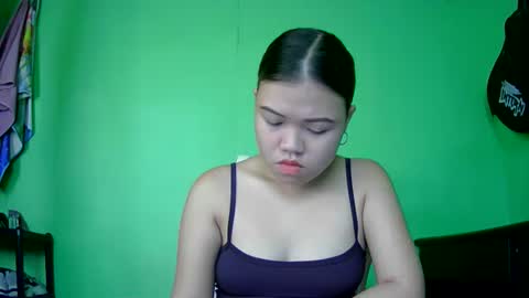 Snapshot of prettymae756493 chatting on 05/07/26, 01:44 prettymae756493 online show from 05/07/26, 01:44