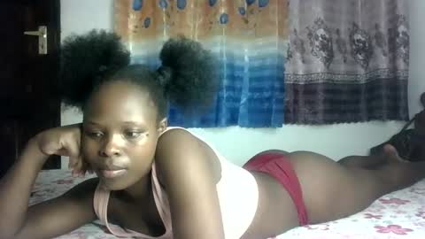 Snapshot of prettymelly_ chatting on 02/03/25, 06:49 Melly online show from 02/03/25, 06:49