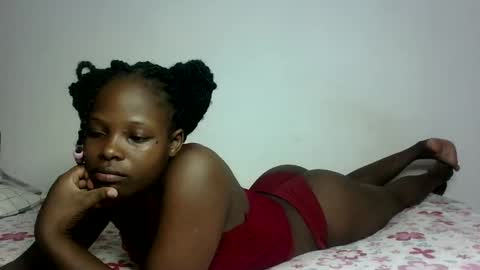 Snapshot of prettymelly_ chatting on 03/07/25, 07:08 Melly online show from 03/07/25, 07:08