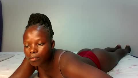 Melly online show from 02/10/26, 01:10