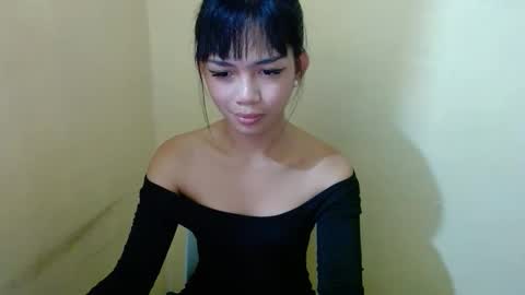 Snapshot of prettymiya chatting on 10/16/25, 10:38 Miya 3 online show from 10/16/25, 10:38