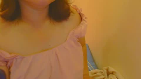 Nhing online show from 04/11/26, 11:42