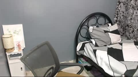 ashley online show from 12/03/25, 04:53