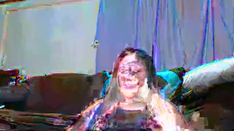 Snapshot of prettypinaylonghair chatting on 01/19/25, 06:09 Gerald and Liezel online show from 01/19/25, 06:09
