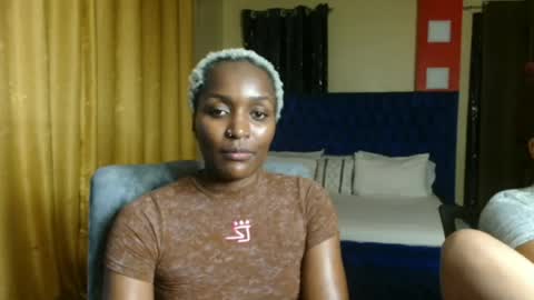 Snapshot of prettyquee chatting on 06/12/26, 11:03 sasha online show from 06/12/26, 11:03