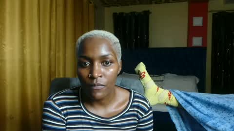 Snapshot of prettyquee chatting on 07/13/26, 09:28 sasha online show from 07/13/26, 09:28