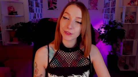 Snapshot of prettyreckess chatting on 12/04/24, 08:01 Mila -NONUDE MODEL online show from 12/04/24, 08:01