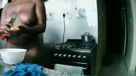 Snapshot of prettyreen chatting on 05/06/26, 01:38 prettyreen online show from 05/06/26, 01:38