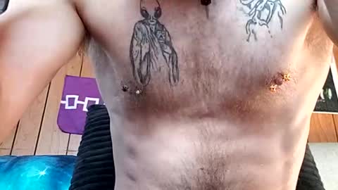 prettysolidd7 online show from 02/22/25, 01:46