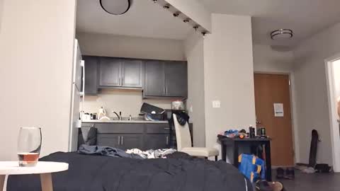 prettysolidd7 online show from 09/28/25, 04:29