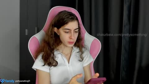 Sophie  next stream will be at Monday  i will wait you guys  online show from 01/04/25, 10:45