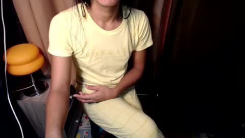 Snapshot of prettystella69 chatting on 06/23/26, 04:10 Stilla online show from 06/23/26, 04:10