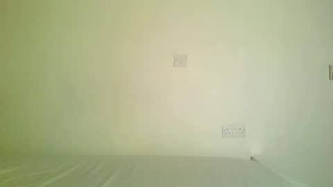 Snapshot of prettyvishy chatting on 11/10/25, 02:21 prettyvishy online show from 11/10/25, 02:21