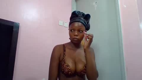 Snapshot of prettywendy21 chatting on 09/24/25, 07:12 prettywendy21 online show from 09/24/25, 07:12