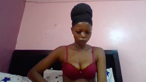 prettywendy21 online show from 03/18/26, 06:49