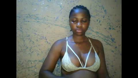 prettyxxpac online show from 04/18/26, 06:23