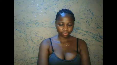 prettyxxpac online show from 04/20/26, 06:09