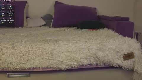 Kitty online show from 03/15/26, 02:17